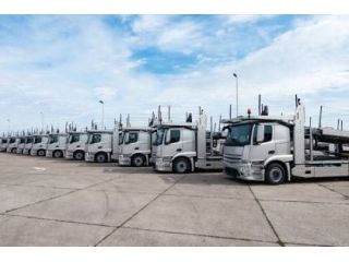 simplify-selling-with-a-professional-truck-auction-for-consignors-small-0