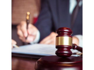 employment-lawyer-who-fights-for-your-business-success-small-0