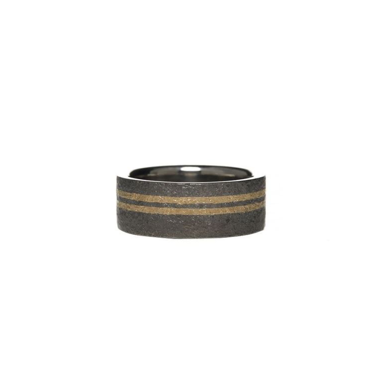 buy-mens-gold-band-for-spring-season-big-0