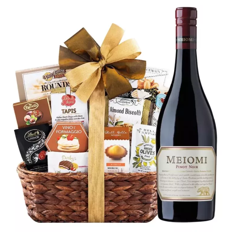 premium-meiomi-wine-gift-baskets-best-for-gifting-big-0