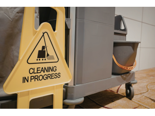 commercial-janitorial-services-reliable-cleaning-solutions-small-0
