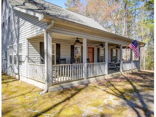 luxury-vacation-rentals-on-lake-ouachita-arkansas-small-0