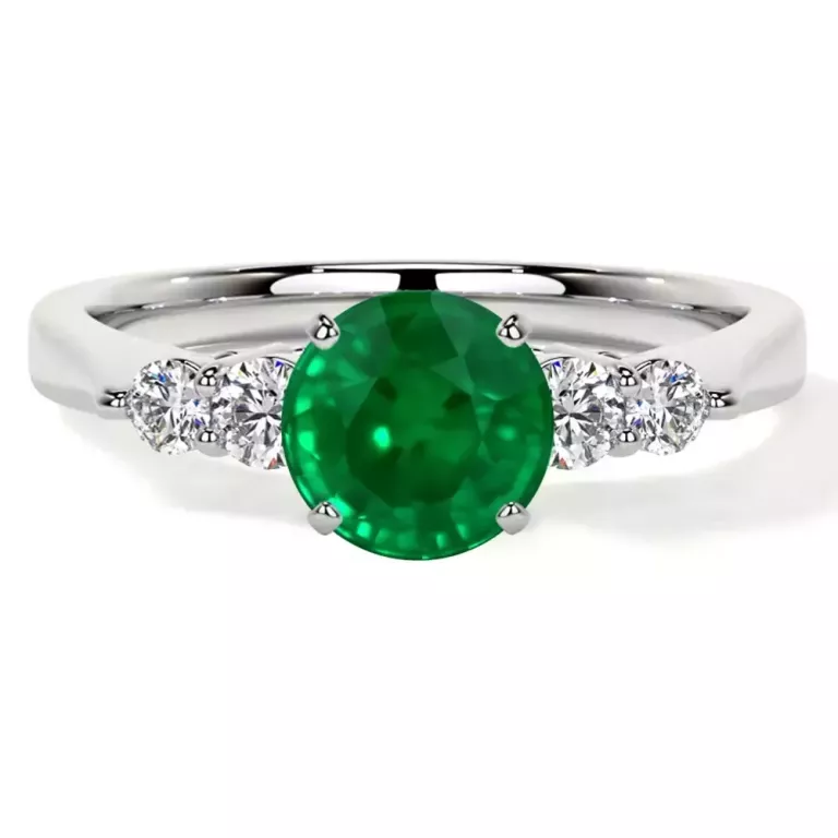 unique-emerald-gemstone-engagement-rings-big-0