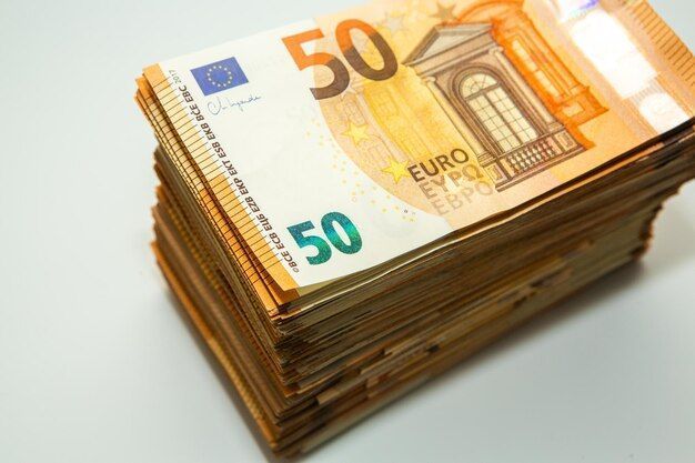 buy-swiss-franc-banknotes-big-2
