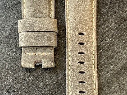 buy-panerai-luminor-rubber-strap-for-spring-season