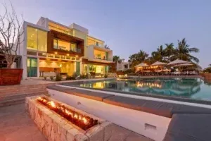 yacht-charter-cabo-san-lucas-big-3