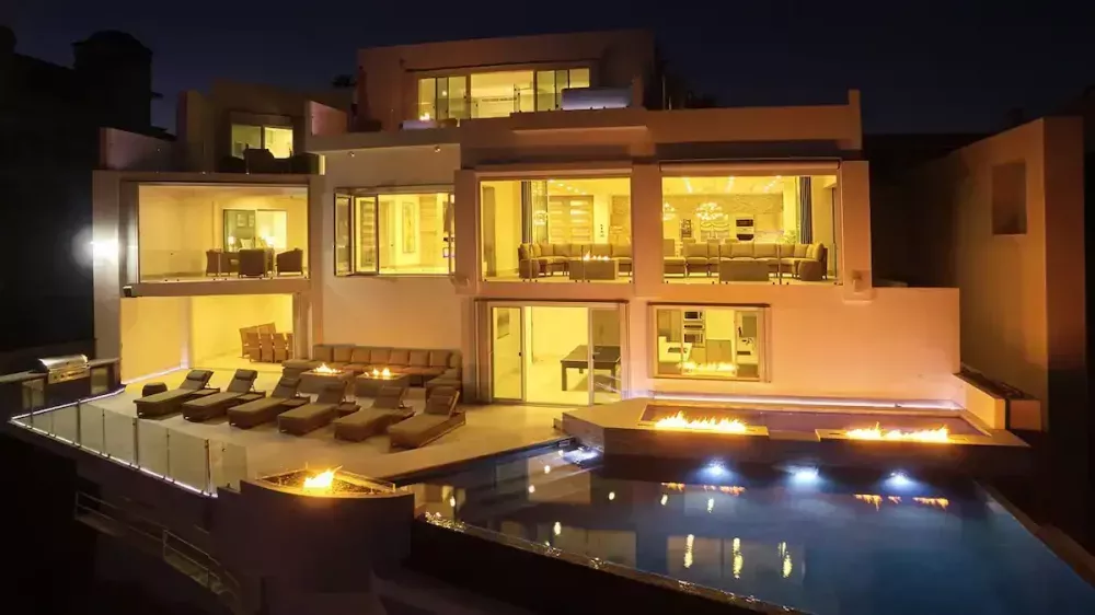 yacht-rental-los-cabos-big-3