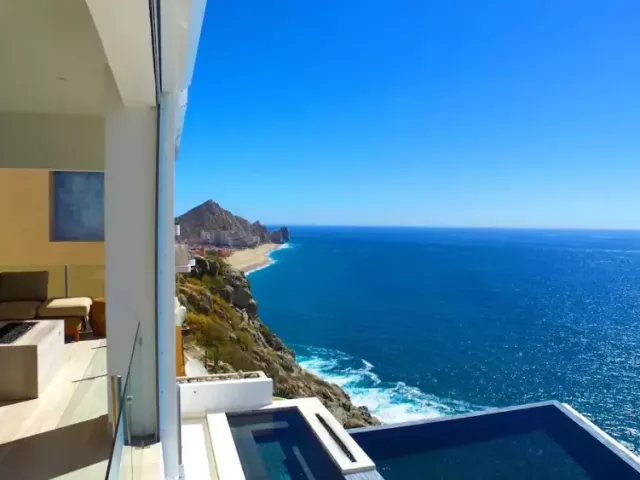 luxury-yacht-charter-rentals-in-cabo-san-lucas