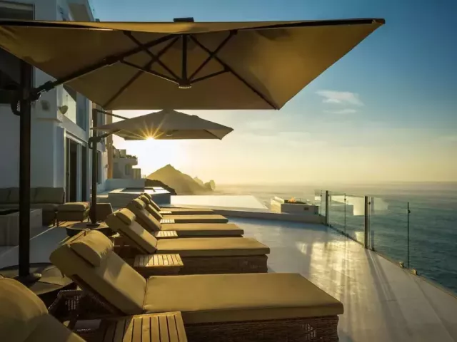 luxury-villa-and-yacht-rentals-cabo