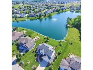 zionsville-in-real-estate-agents-find-homes-easily-small-0