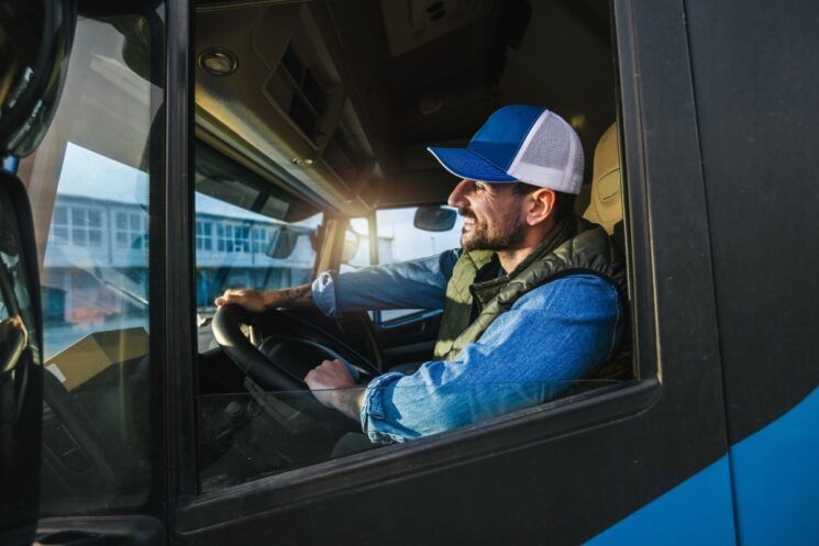truck-u-cdl-training-start-your-driving-career-near-you-big-1