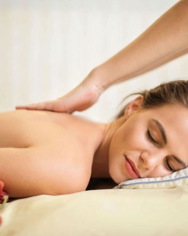best-hot-stone-massage-in-lake-orion-big-0