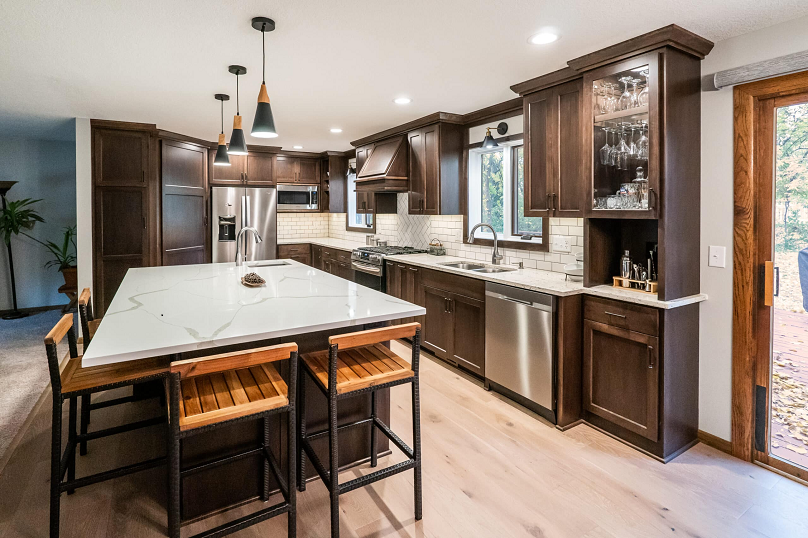 premium-shaker-panel-door-by-empire-pro-builders-design-big-0