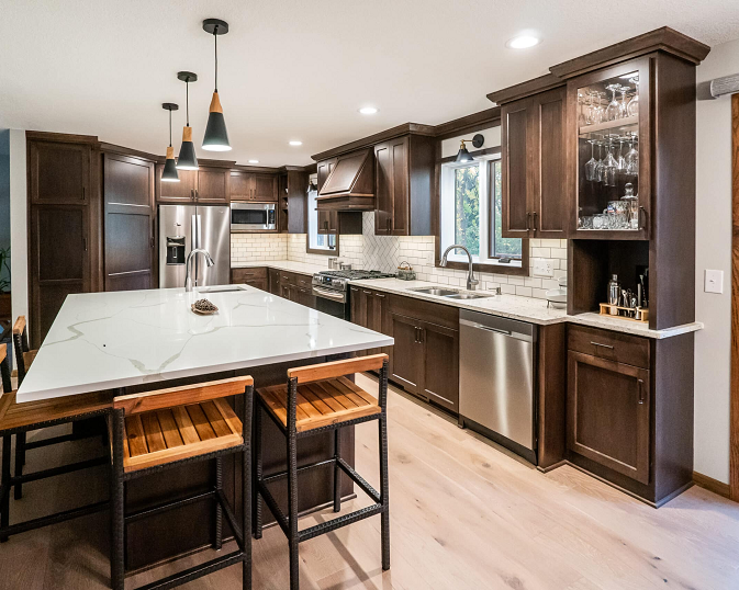 premium-shaker-panel-door-by-empire-pro-builders-design
