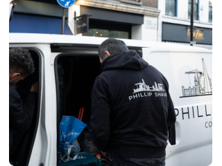 facility-management-service-in-london-small-0