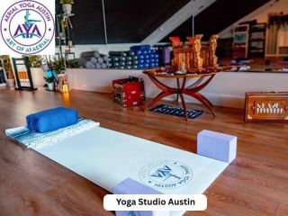 explore-peace-and-power-at-yoga-studio-austin-small-0