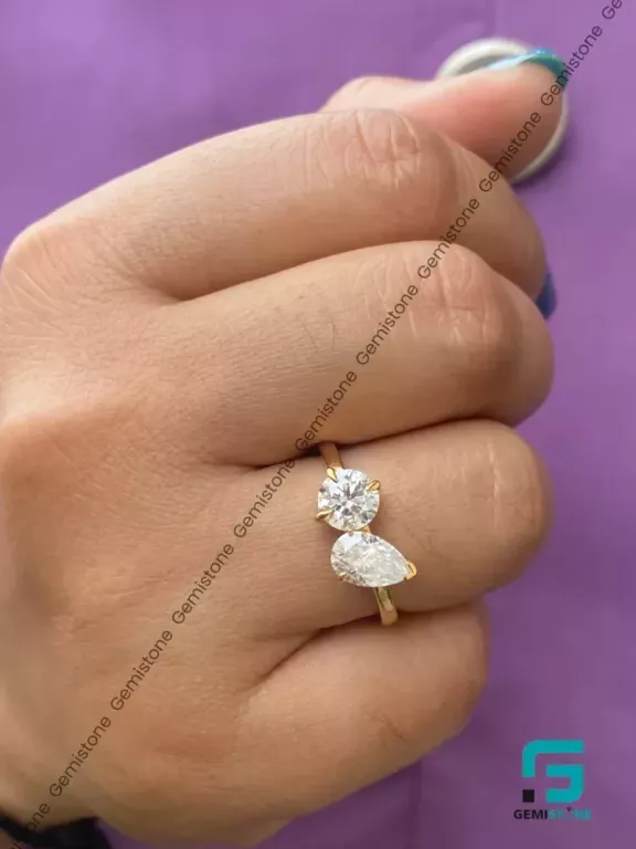 toi-et-moi-pear-round-moissanite-women-engagement-ring-big-3