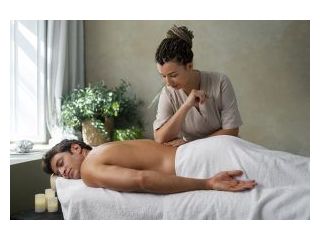 effective-pain-relief-massage-for-relaxation-healing-small-2
