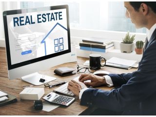 data-analyst-in-real-estate-driving-smarter-property-decisions-small-0