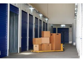 premium-secure-self-storage-solutions-willow-self-storage-small-0