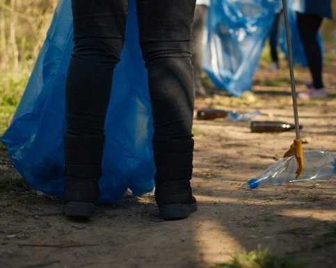 reliable-cleanup-crew-for-concert-venues