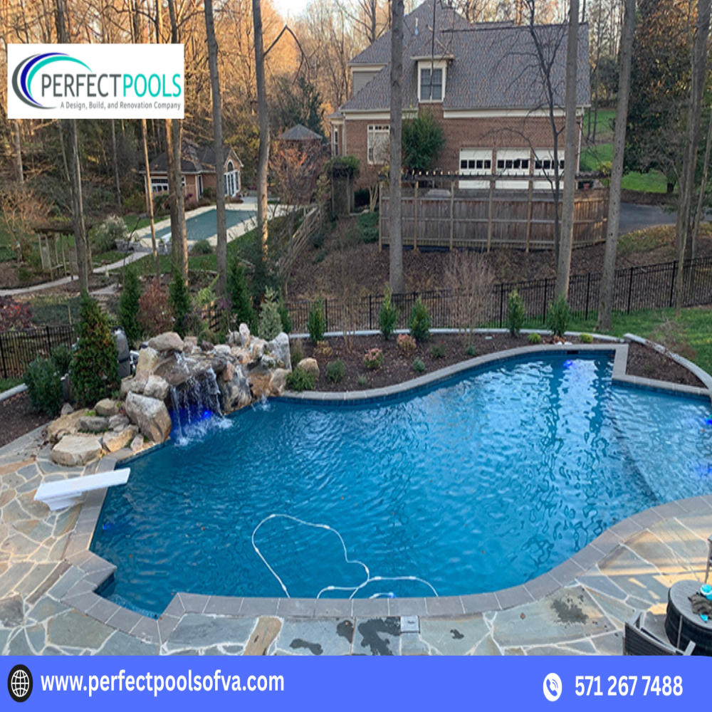 creative-pool-remodeling-ideas-for-small-backyards-big-0