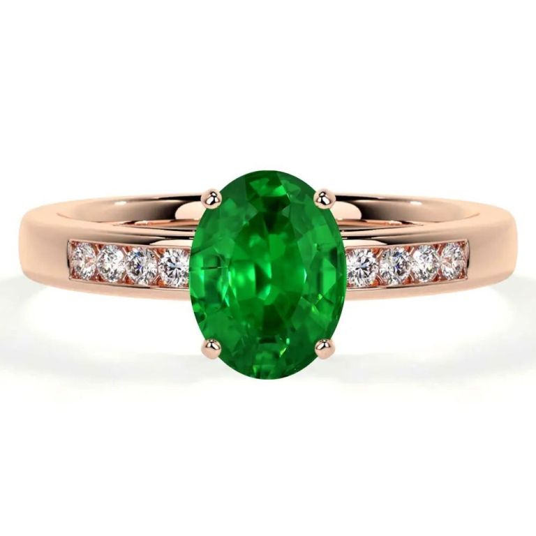 grab-your-emerald-gemstone-engagement-rings-big-0