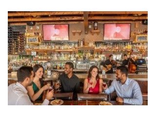 discover-san-diego-bars-with-live-music-small-0