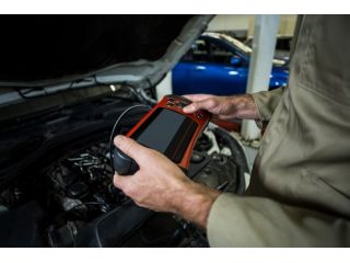 vehicle-diagnostics-solutions-by-sparq-for-smart-small-0