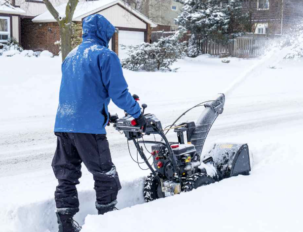 commercial-snow-removal-services-big-1