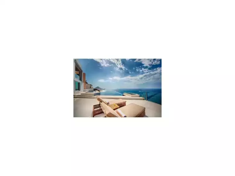 best-cabo-villa-rentals-small-0