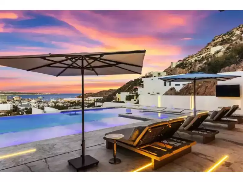 cabo-villa-with-yacht-experience-small-1