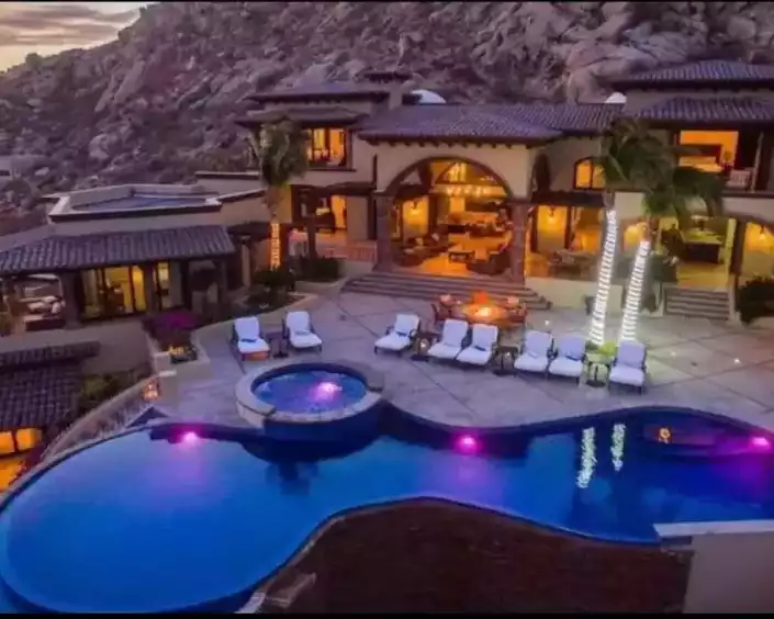 cabo-private-yacht-charter