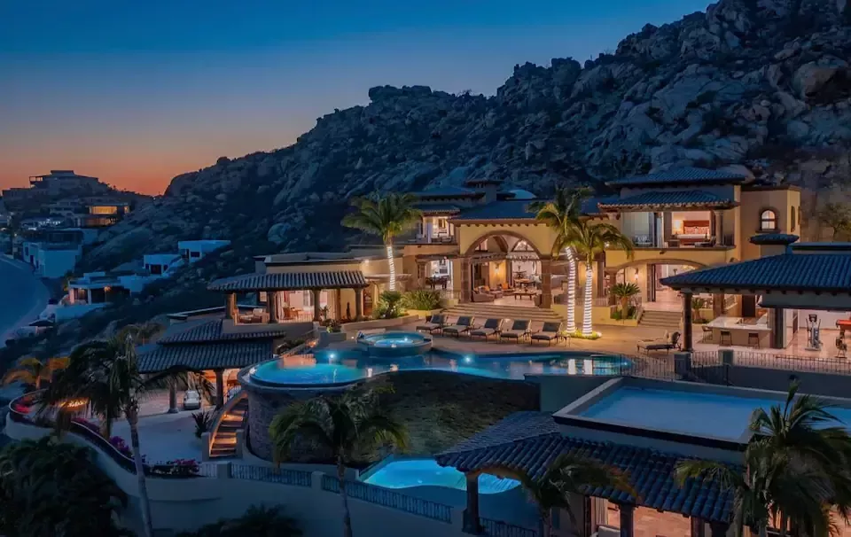 cabo-villa-with-concierge-service-big-4