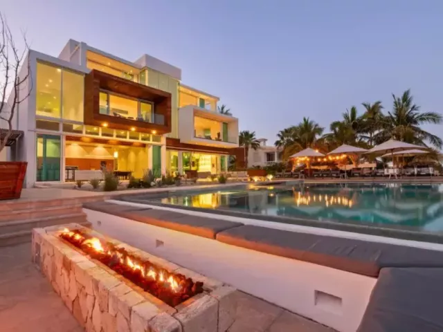 cabo-villa-with-private