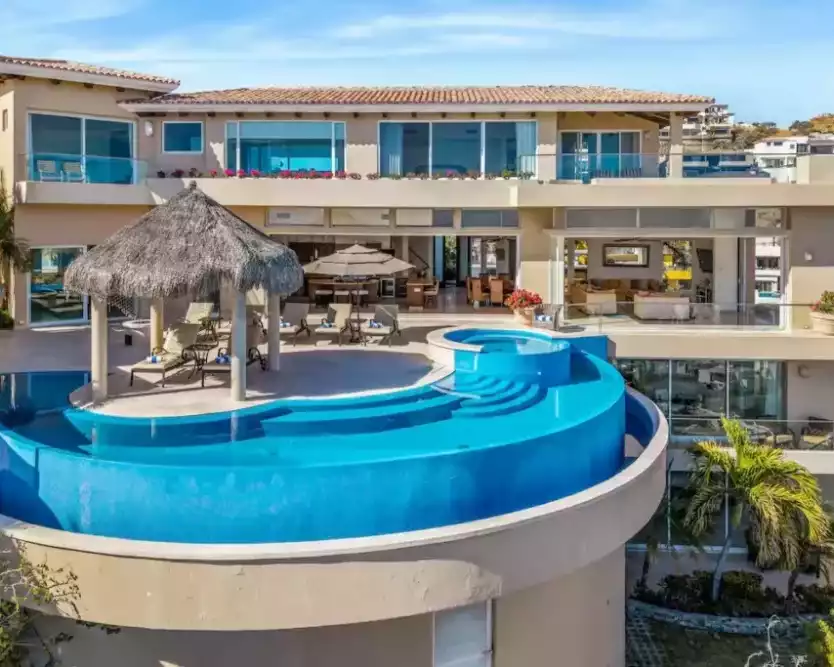 cabo-beachfront-vacation-homes