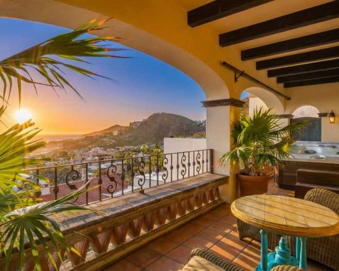 cabo-luxury-charter-yacht