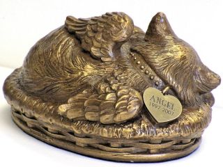 unique-cat-urns-small-0