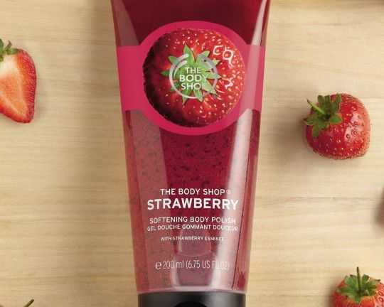 the-body-shop-strawberry-body-polish-body-scrub-200ml