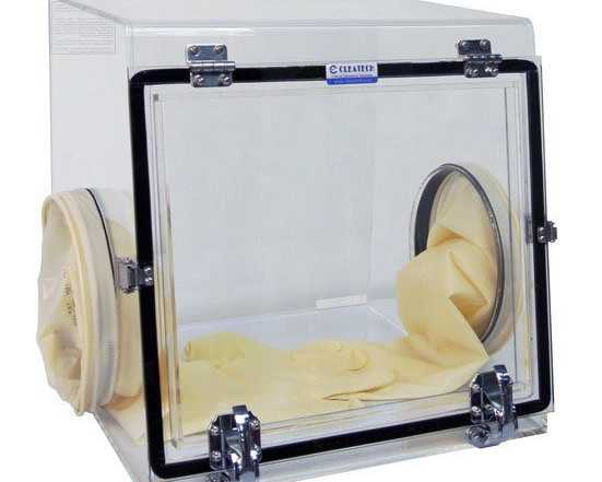 portable-glove-box-for-safe-and-controlled-lab-handling