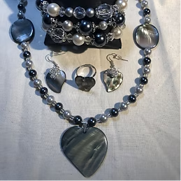 handcrafted-necklaces-by-love-beaded-jewelry-unique-style-big-0