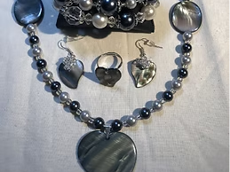 handcrafted-necklaces-by-love-beaded-jewelry-unique-style