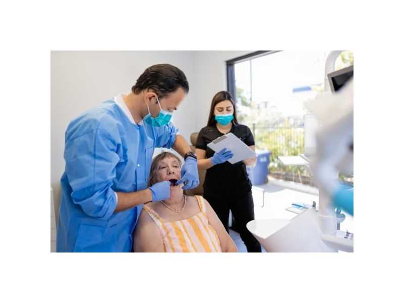 san-diego-teeth-whitening-small-0