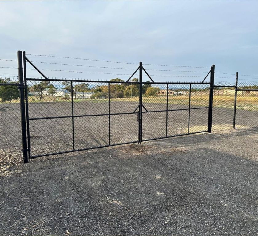 glass-pool-fencing-hobart-big-0