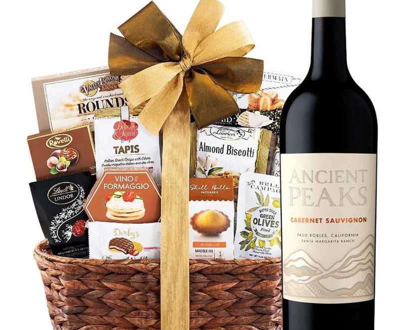 refreshing-summer-wine-gift-sets-for-celebrations