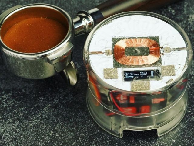 perfect-your-espresso-with-the-best-espresso-makers-tamper