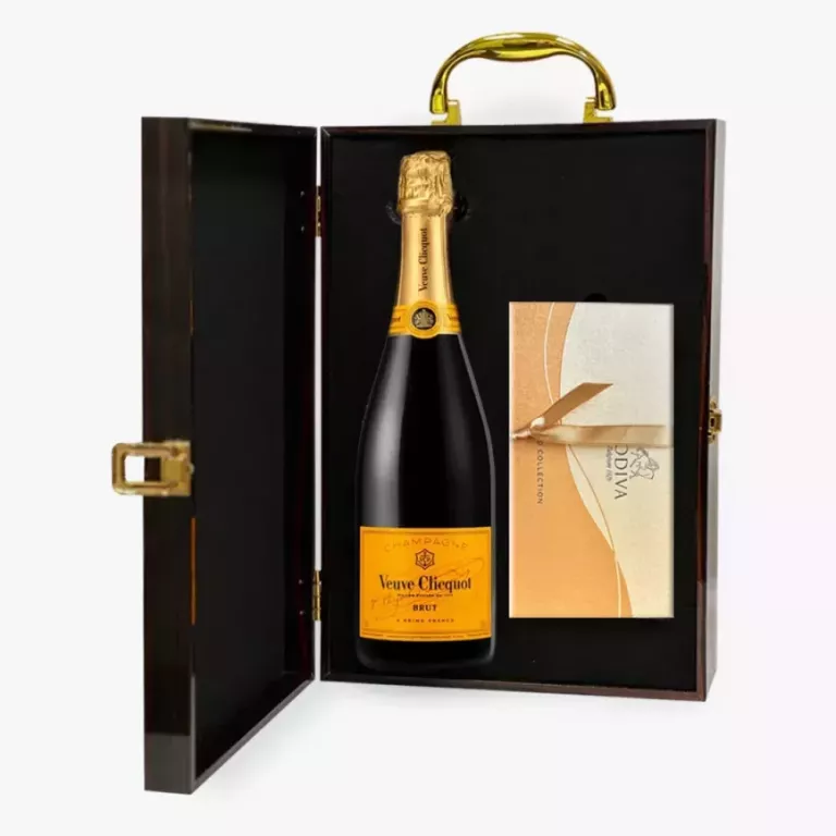 looking-for-champagne-gift-delivery-in-massachusetts-shop-now-big-0