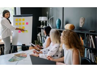 top-influencer-marketing-agency-services-to-grow-your-brand-small-1