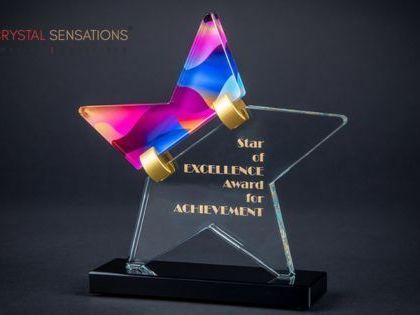 elegant-custom-crystal-trophy-for-employee-achievement-awards