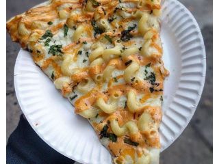 chicken-pizza-restaurant-in-denver-small-0